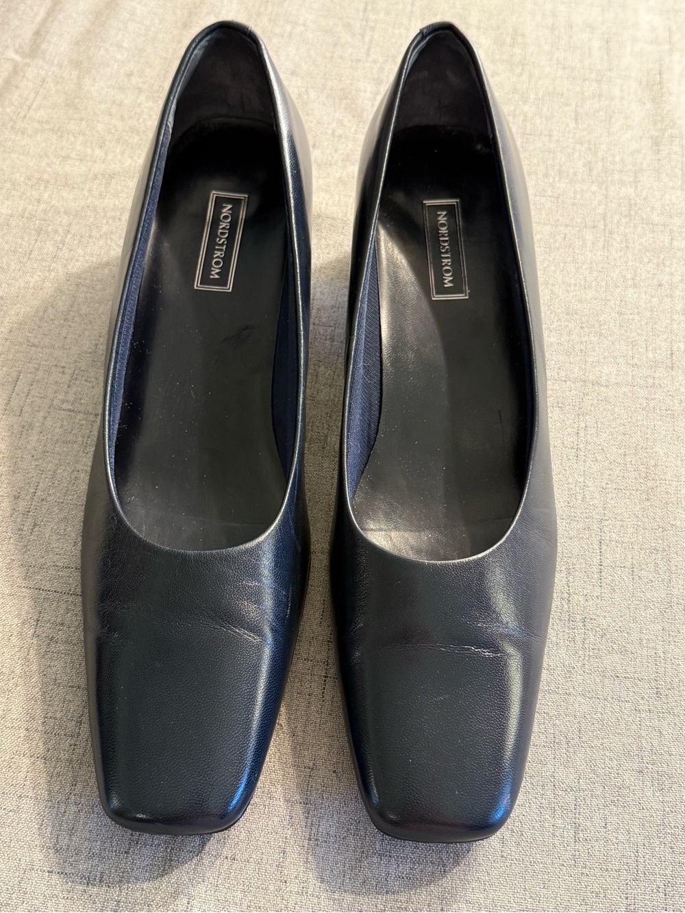 Nordstrom Navy Leather Block Heel Pumps Square Toe Size 9SS Classic Minimalist